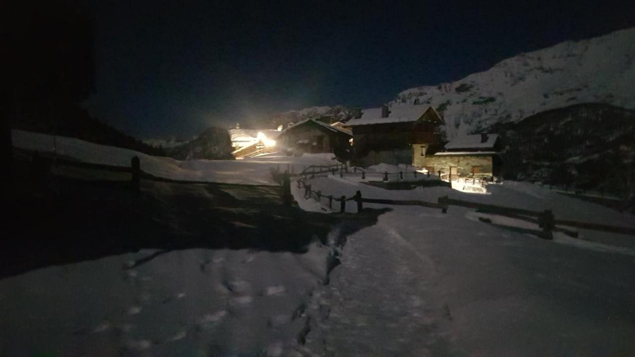 Chalet Le Lis Valtournenche Buitenkant foto